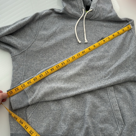 Nike! Grey hoodie, medium weight hoodie. Size S (Men’s) - Picture 12 of 16